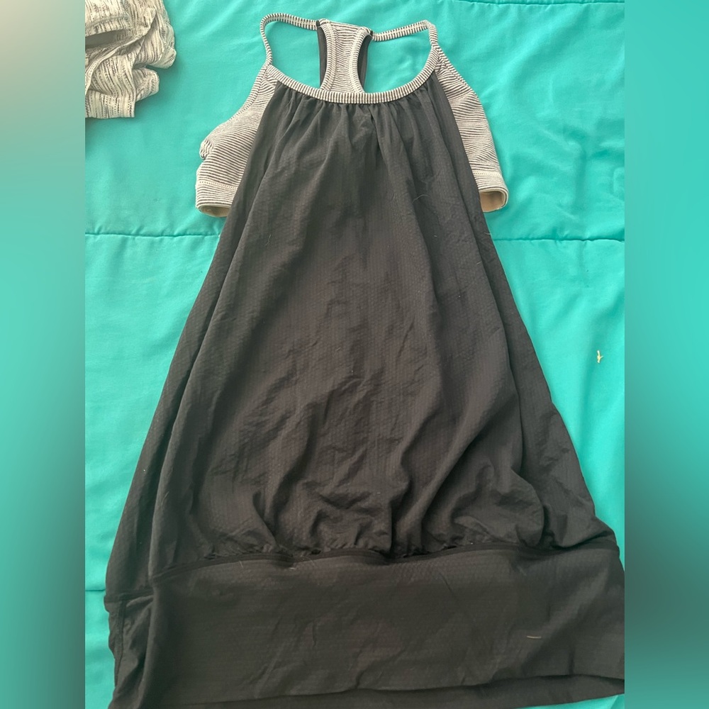 Lululemon built in bra top